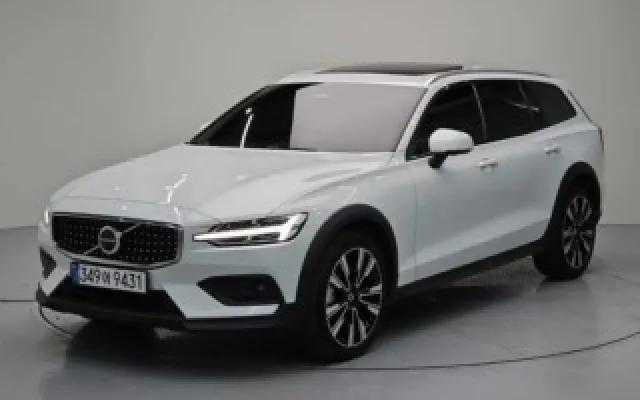 V60 크로스 컨트리 2세대 2.0 B5 AWD