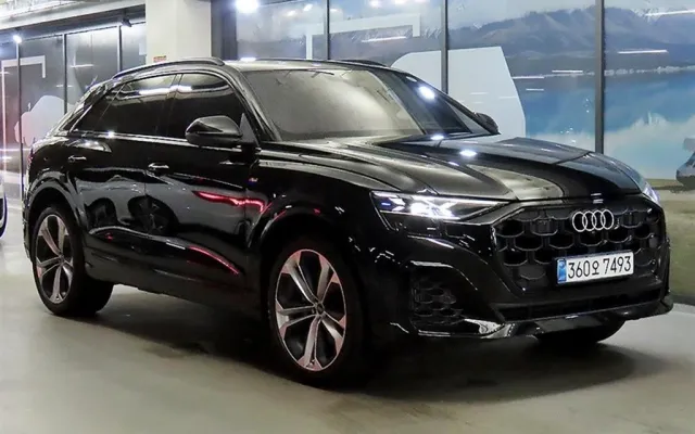 Q8 55 TFSI 콰트로 프리미엄